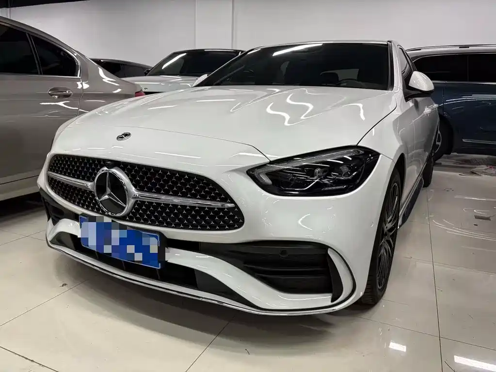 Mercedes-Benz C-Class 2022