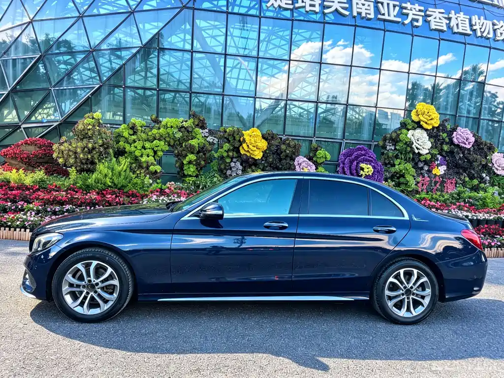 Mercedes-Benz C-Class 2016