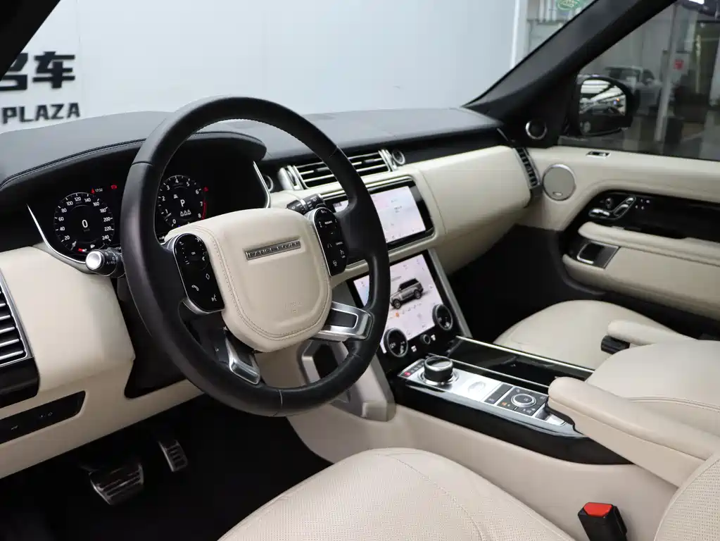 Land Rover Range Rover 2020 — фото 20