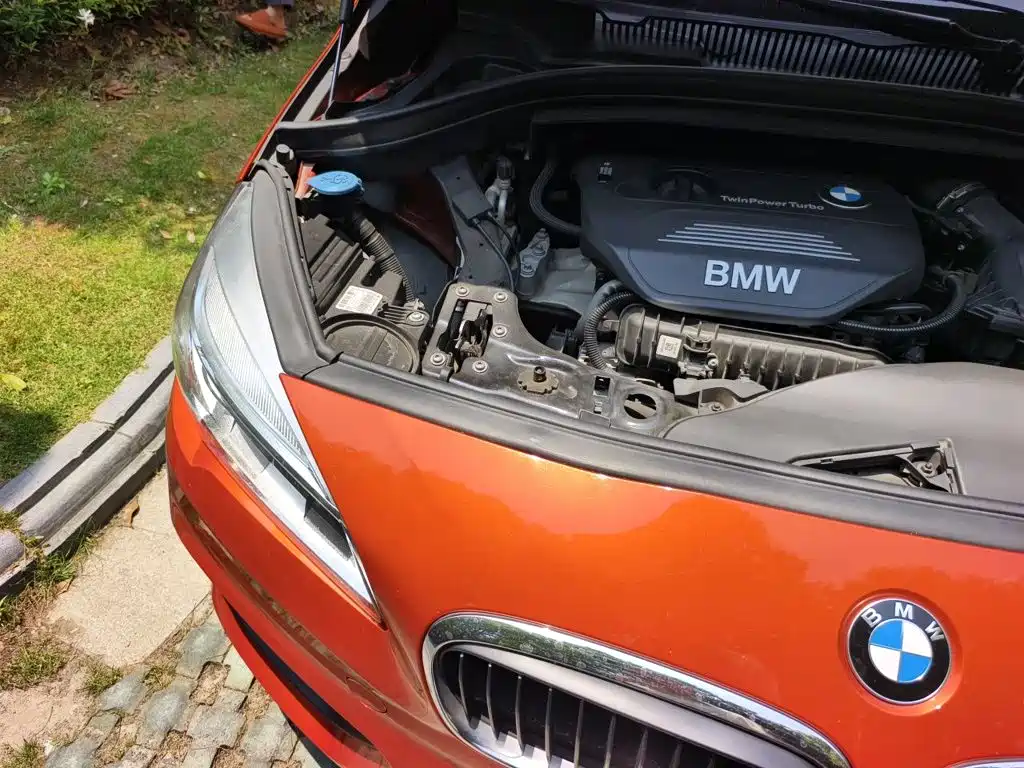 BMW 2 Series Active Tourer 2017 — фото 21