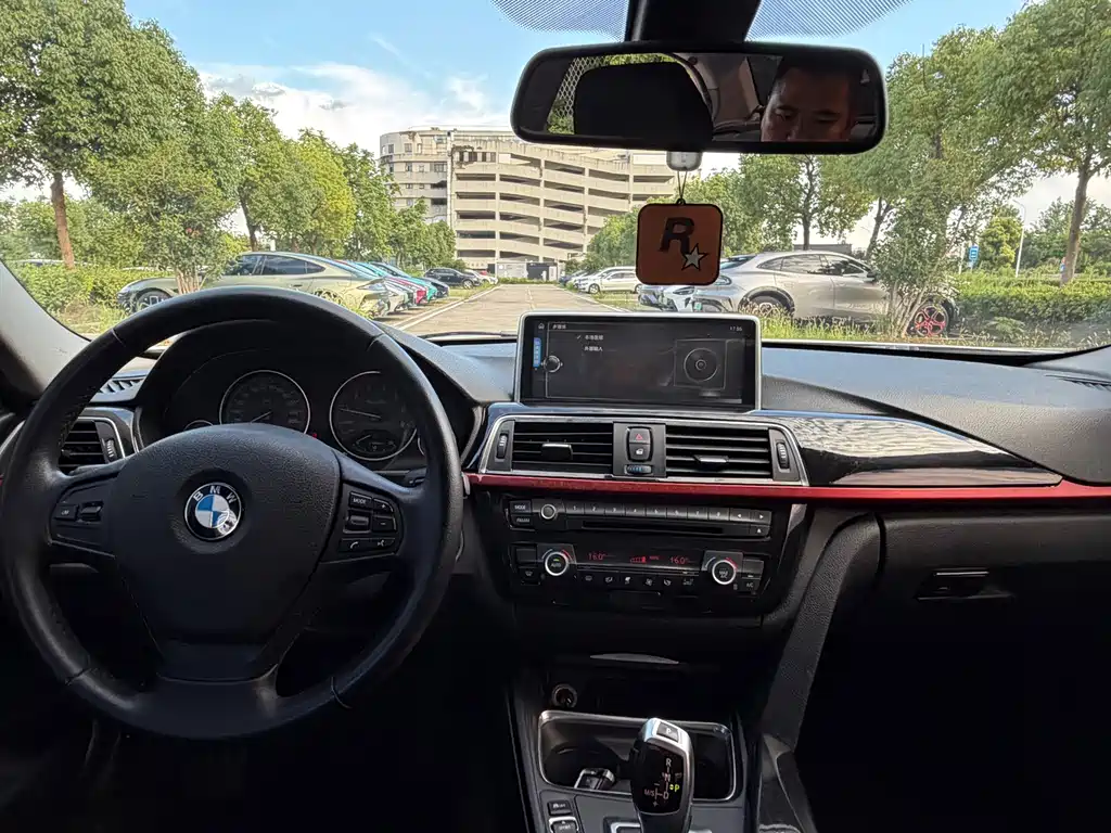 BMW 3 Series 2013 — фото 15