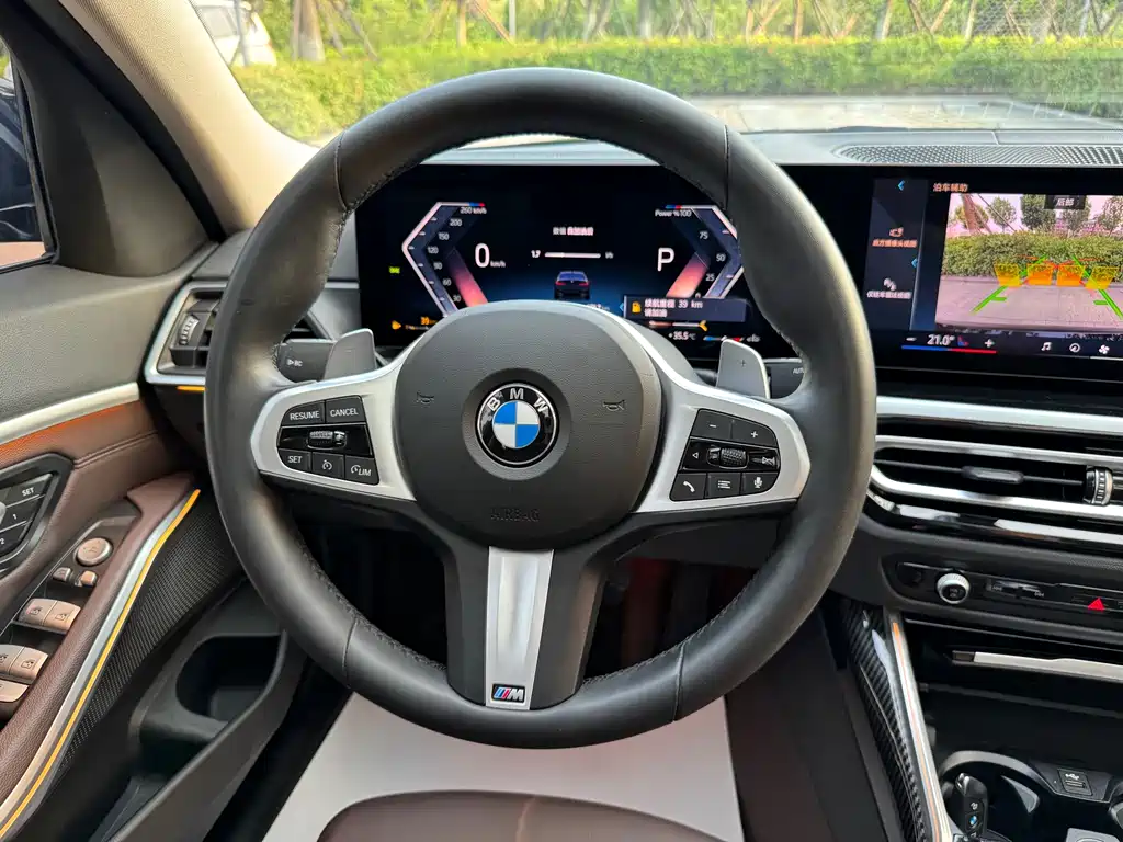 BMW 3 Series 2023 — фото 18