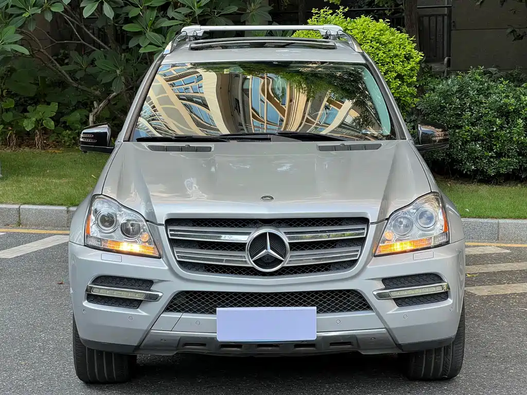Mercedes-Benz GL-Class 2010 — фото 2