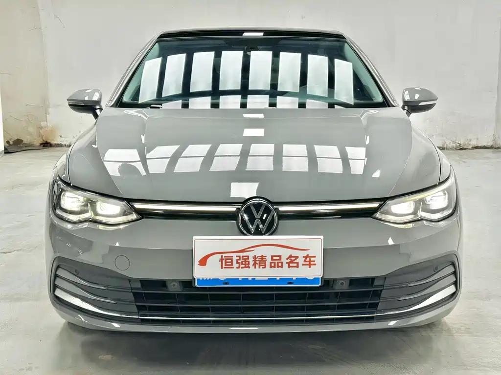 Volkswagen Golf 2022
