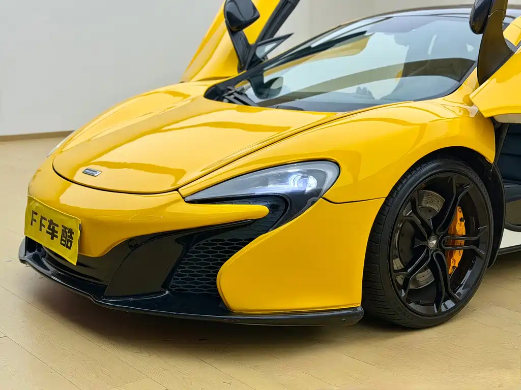 McLaren 12C 2013 — фото 7