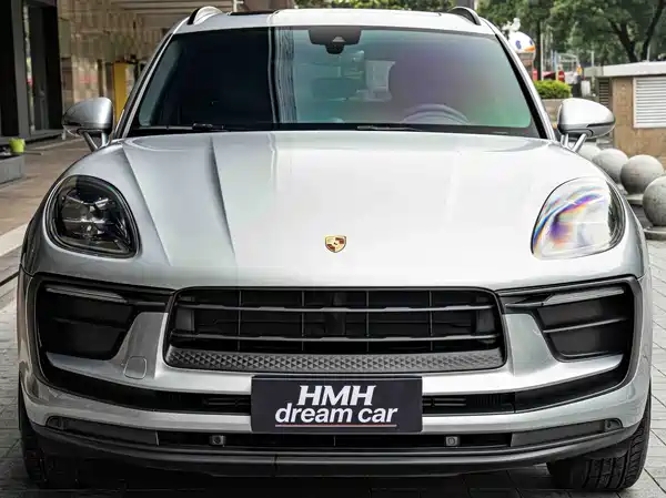 Porsche Macan 2023