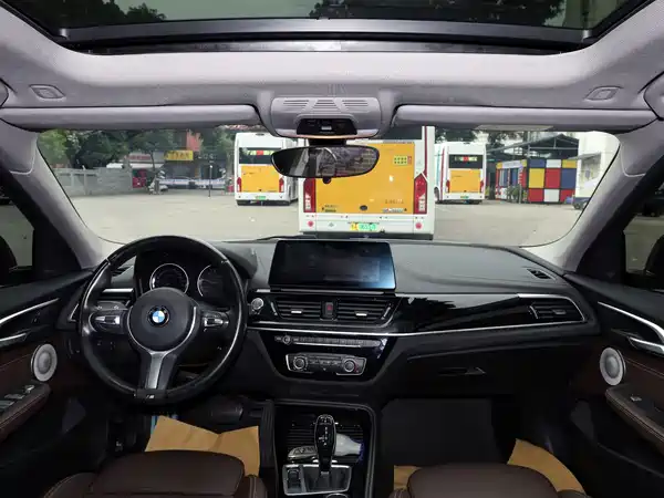 BMW 1 Series 2023
