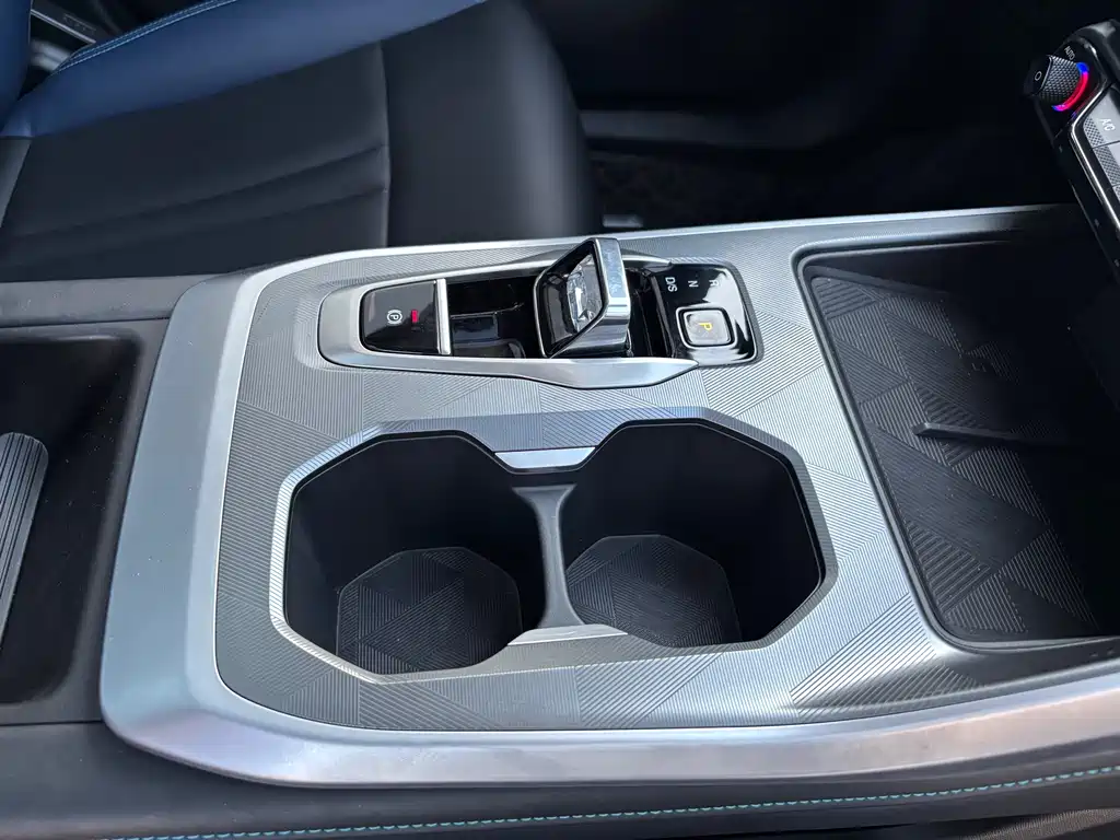 GAC Motor Trumpchi GS3 2023 — фото 14