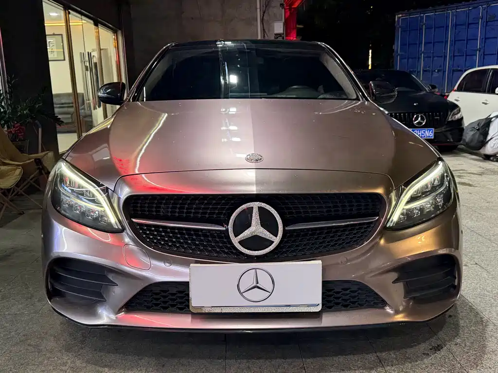 Mercedes-Benz C-Class 2021