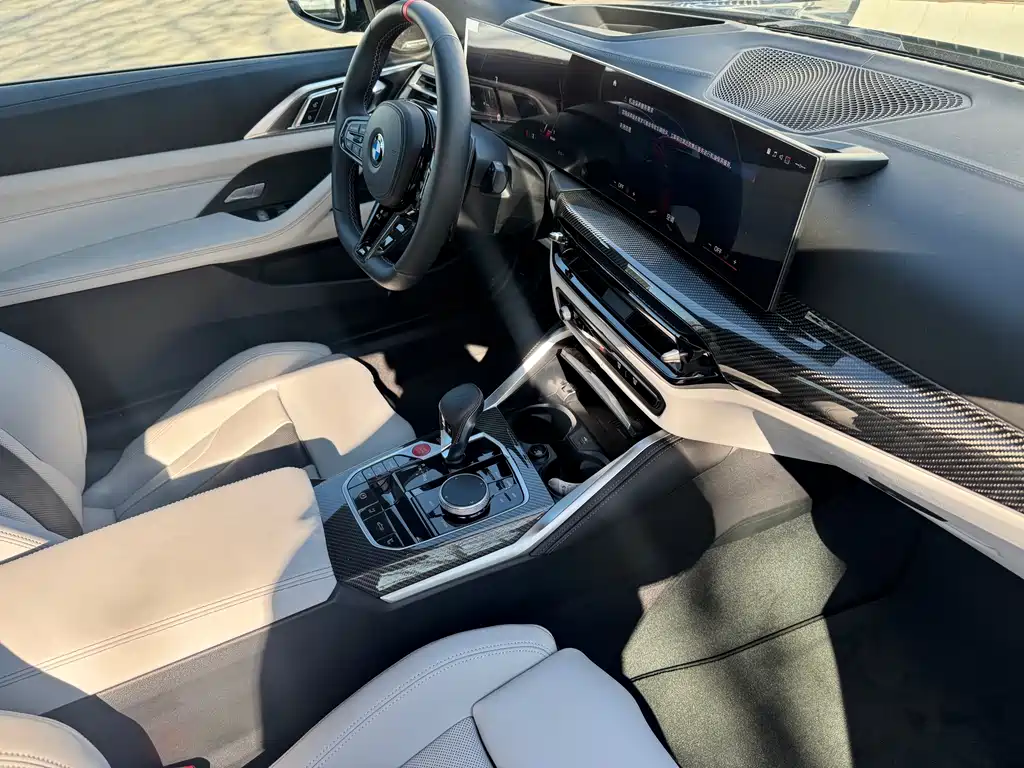BMW M4 — фото 11