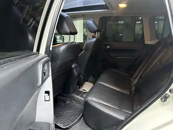 Subaru Forester 2016