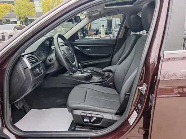 BMW 3 Series 2017