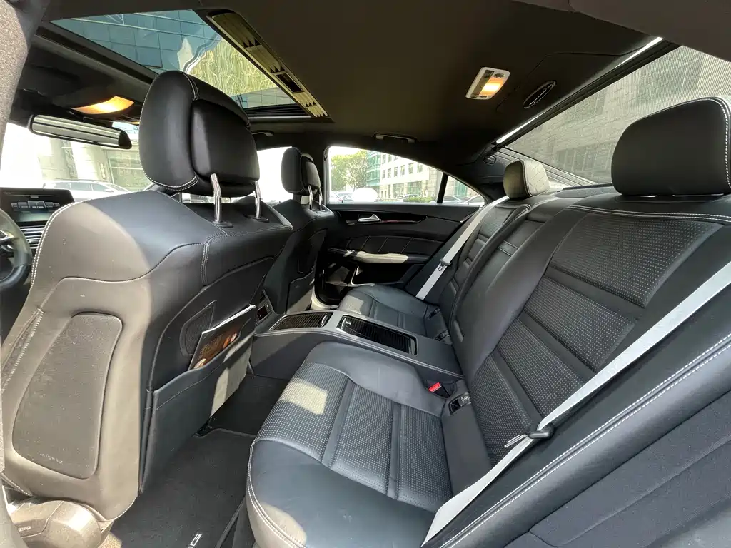 Mercedes-Benz CLS AMG 2015 — фото 14