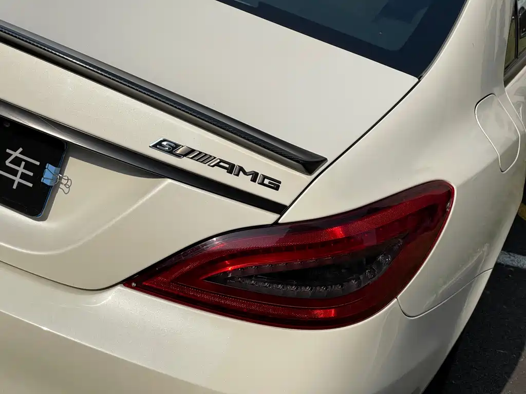 Mercedes-Benz CLS AMG 2015 — фото 8