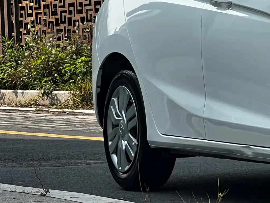 Honda Fit 2017 — фото 6