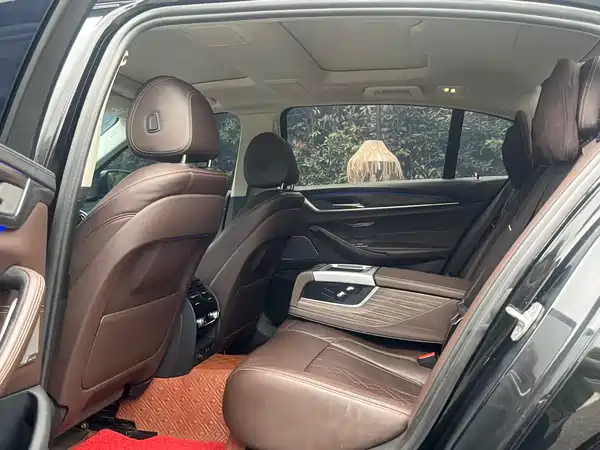 BMW 5 Series 2018