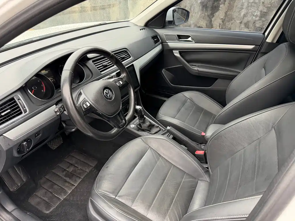 Volkswagen Gran Lavida 2018 — фото 8