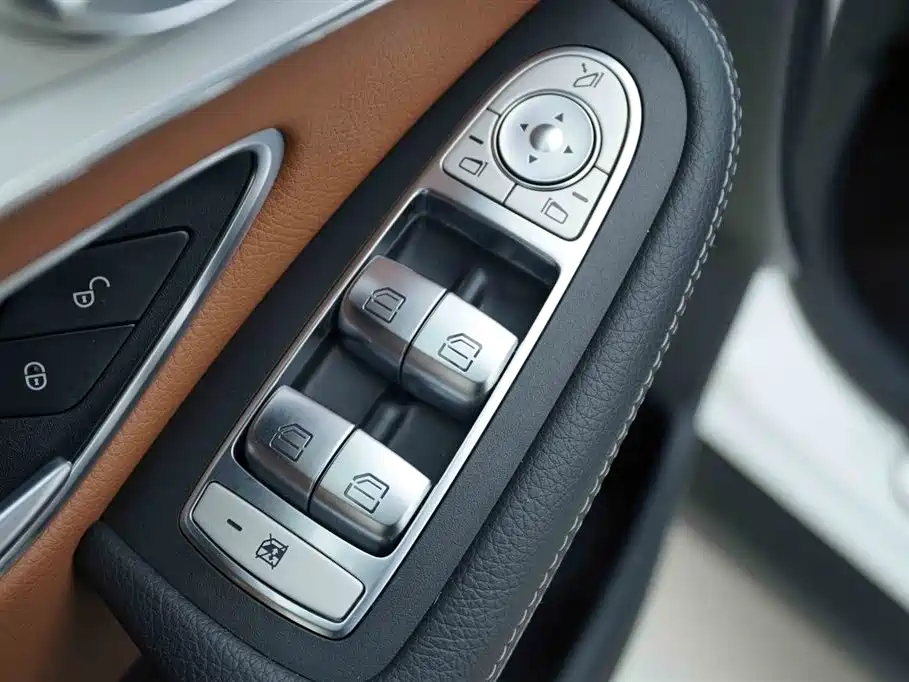 Mercedes-Benz GLC Coupe 2021 — фото 10