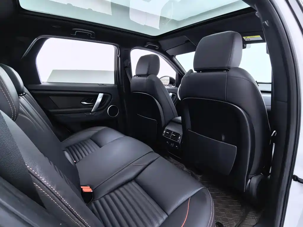 Land Rover Discovery Sport 2021 — фото 8