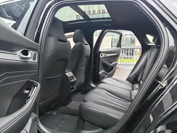 Geely Xingrui 2025