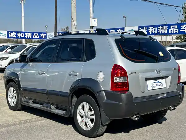 Hyundai Tucson 2009