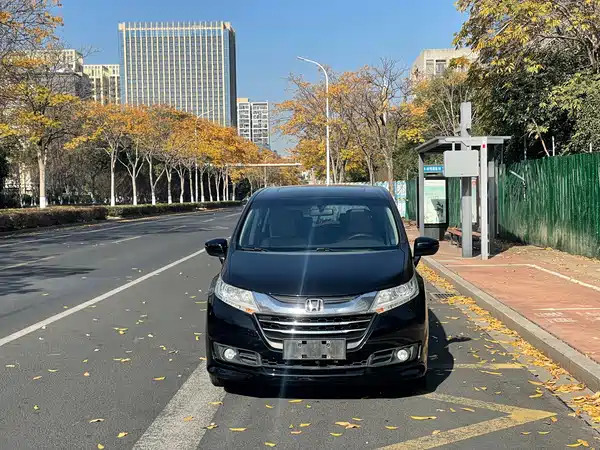 Honda Odyssey 2015