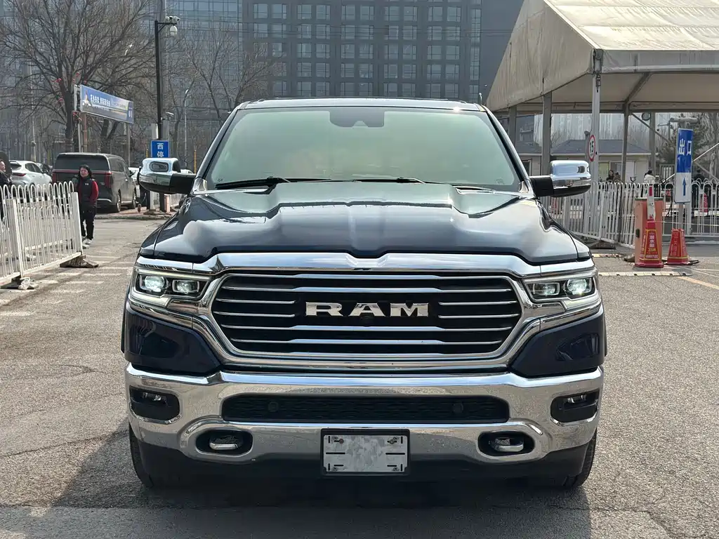 RAM Trucks 2020 — фото 2