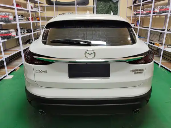 Mazda CX-4 2021