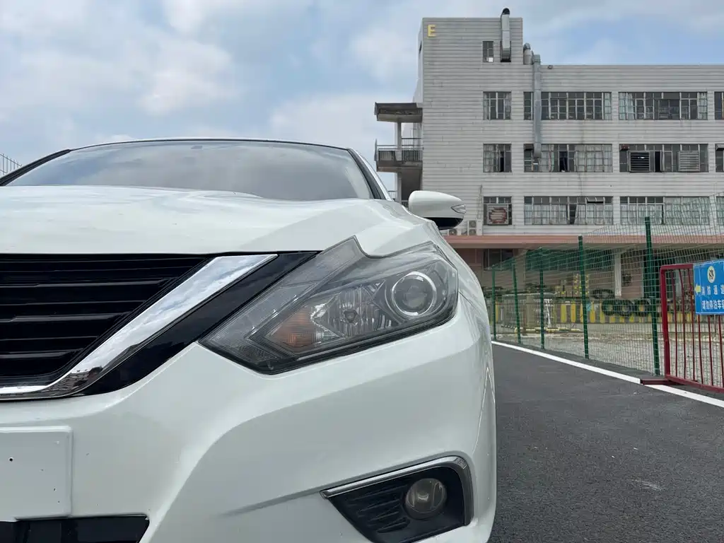 Nissan Teana 2017