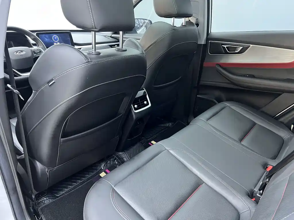 Chery Tiggo 7 2023 — фото 14