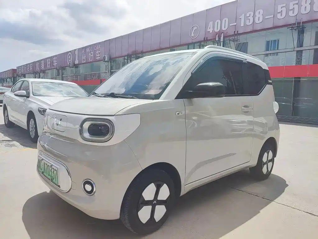 Wuling Hongguang MINIEV 2025