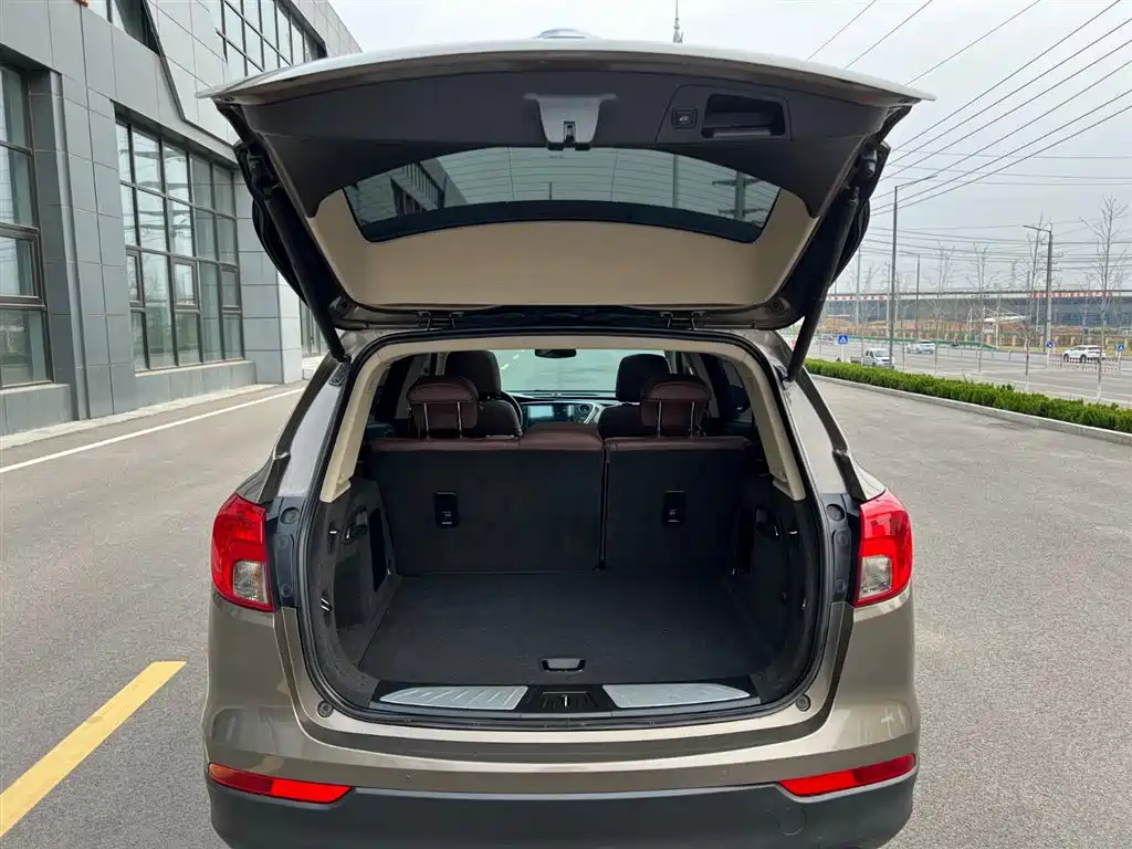 Buick Envision Plus 2017 — фото 16