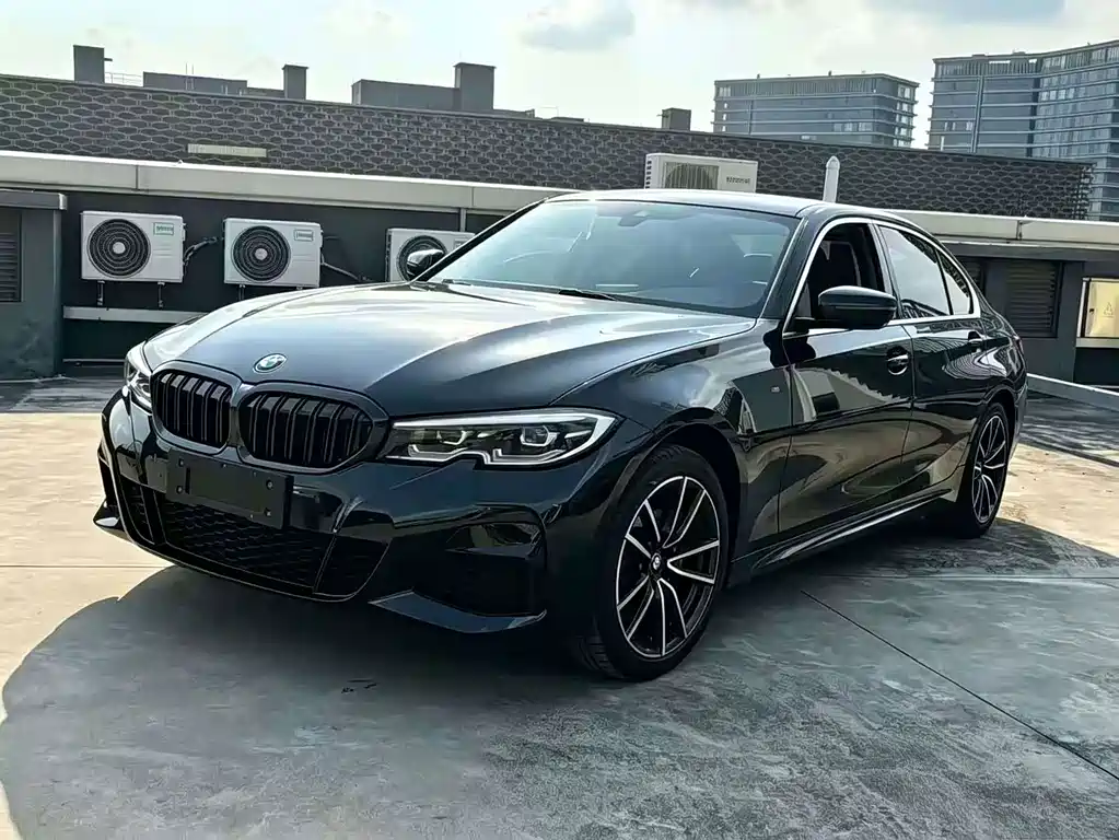 BMW 3 Series 2021