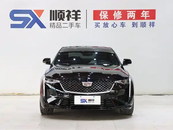 Cadillac CT4 2022