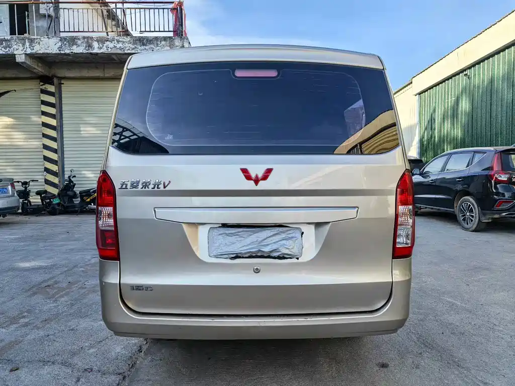 Wuling Rongguang V 2016 — фото 4