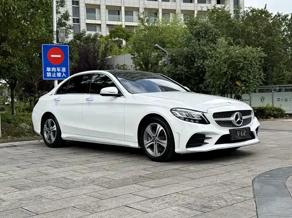 Mercedes-Benz C-Class 2019