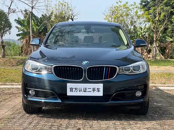 BMW 3 Series GT 2013