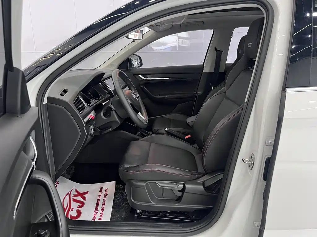 Skoda Kamiq 2023 — фото 10
