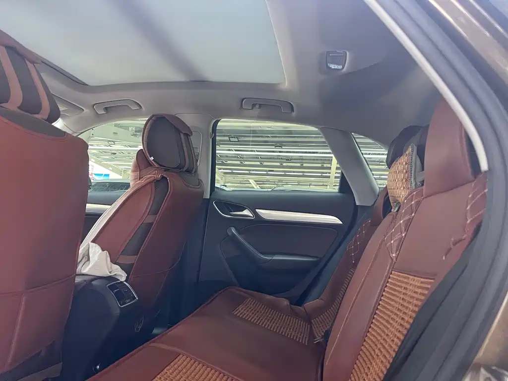 Audi Q3 2016
