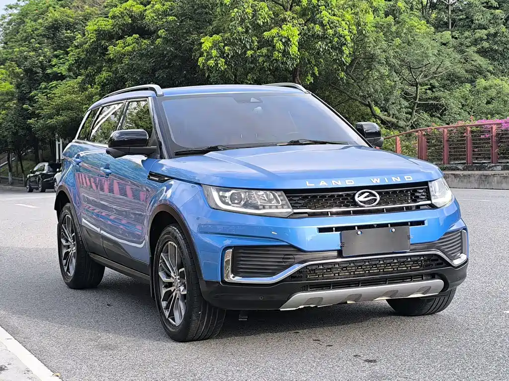Landwind X7 2018 — фото 4