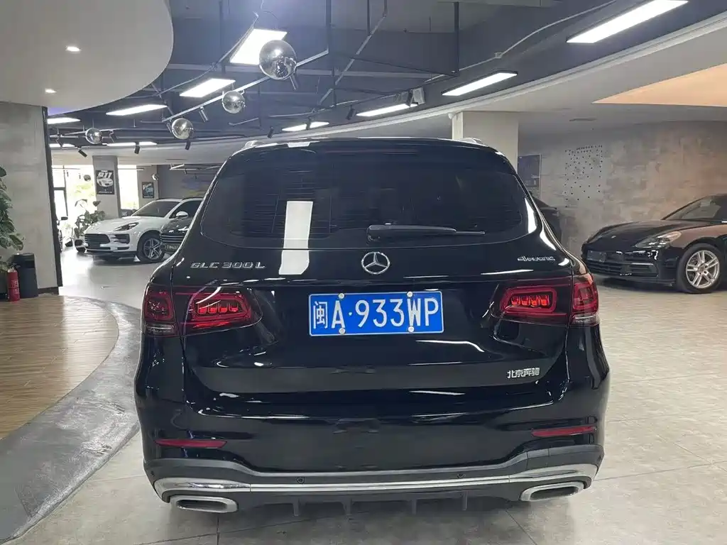 Mercedes-Benz GLC 2021 — фото 8