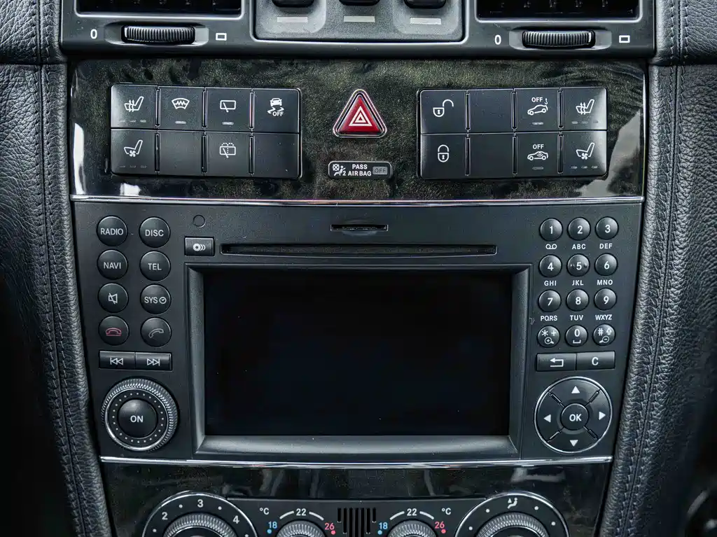 Mercedes-Benz G-Class AMG 2011 — фото 14