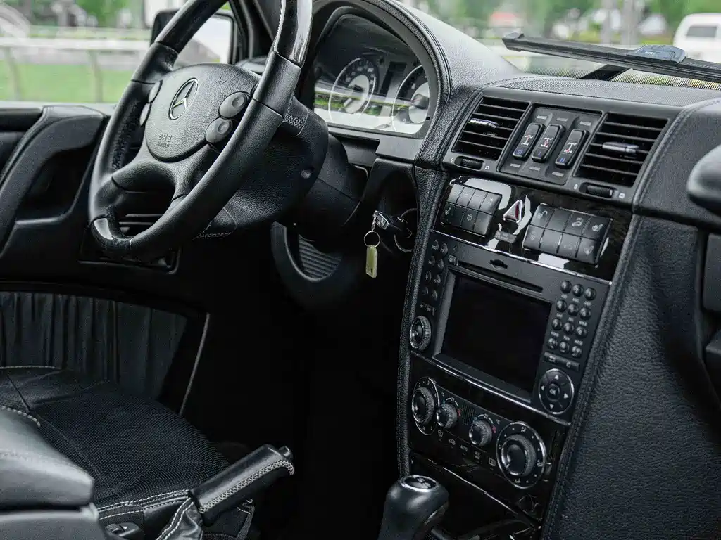 Mercedes-Benz G-Class AMG 2011 — фото 13
