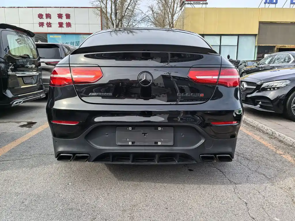 Mercedes-Benz GLC Coupe AMG 2019 — фото 6