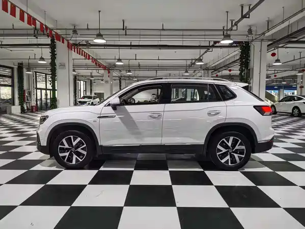 Volkswagen Tayron 2023