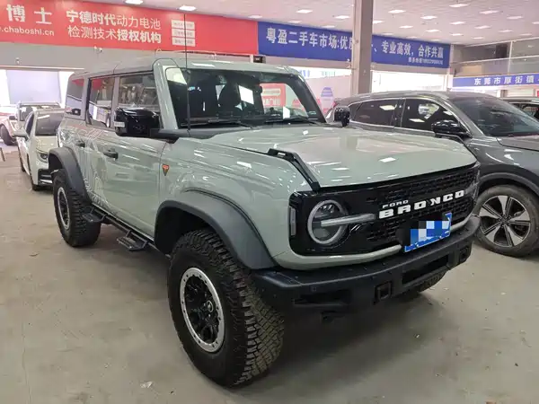 Ford Bronco 2025