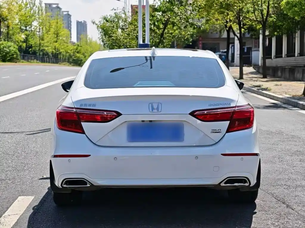 Honda Inspire 2019 — фото 6