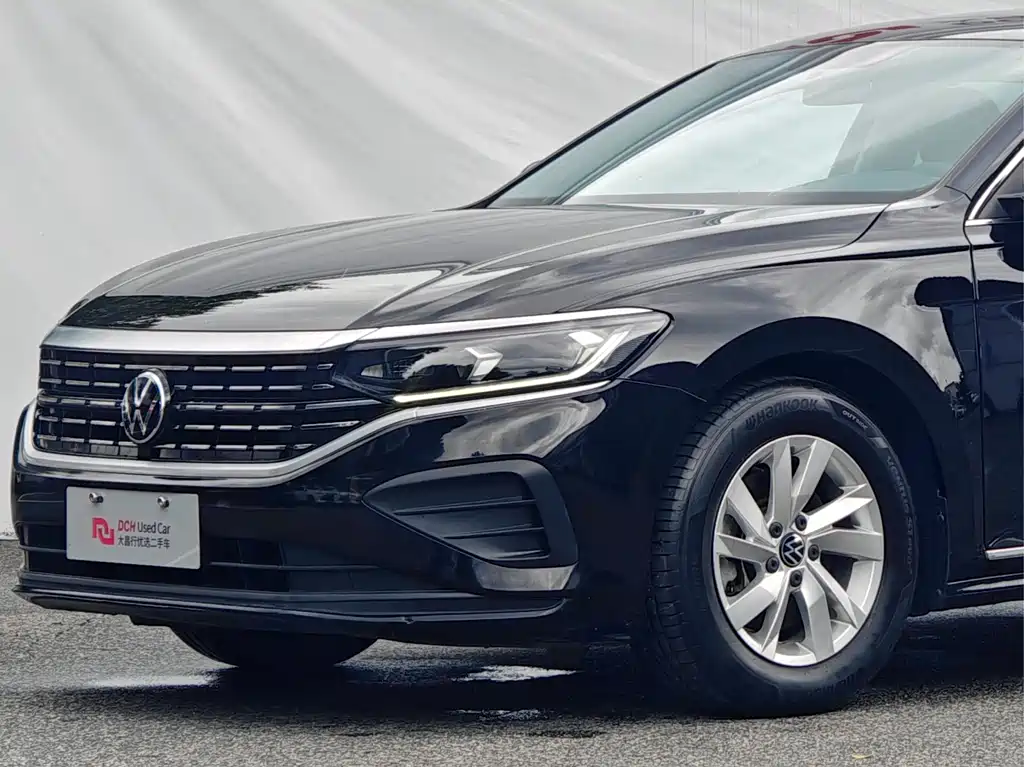 Volkswagen Passat 2022