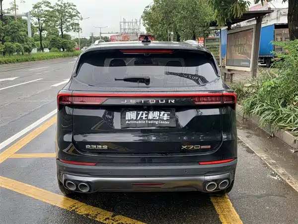 Jetour X70 PLUS 2025