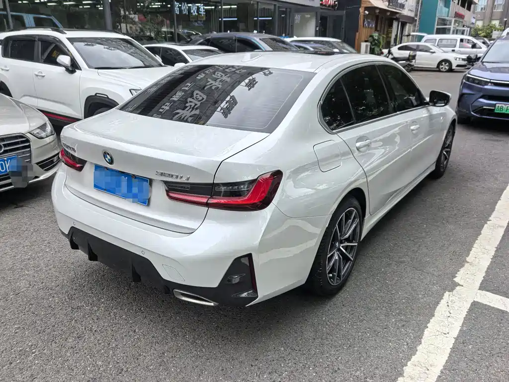 BMW 3 Series 2023